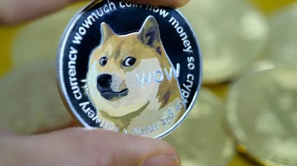 Dogecoin Breaks Above Consolidation Range on Technical Setup