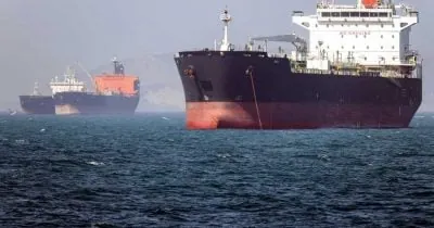 Oil Price Surge on Strait of Hormuz Closure Ripples Through Crypto Markets