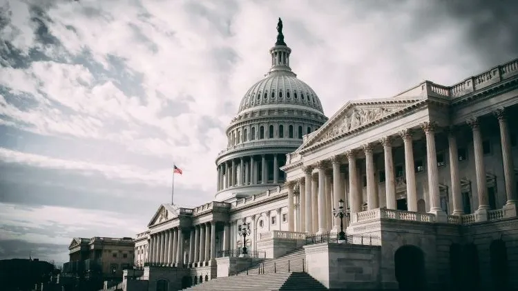 DeFi Education Fund Flags 16 Anti-DeFi Amendments to CLARITY Act