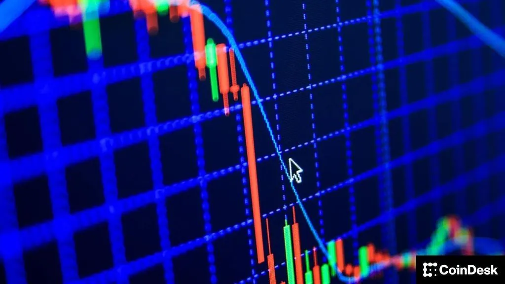 Bitcoin Falls to $78,000 as $500M in Long Positions Liquidated