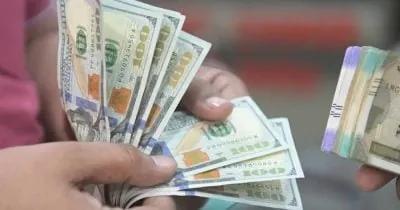 US Dollar Holds Steady as Oil Prices Rise, Bond Selloff Accelerates