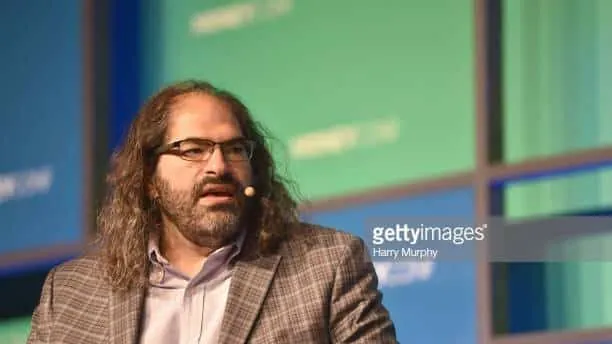 Ripple CTO Schwartz Warns Against XRP Meme Coins After FUZZY Rumors