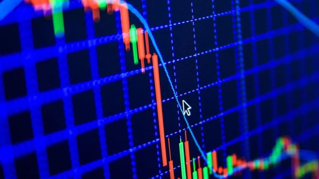 Crypto Long Positions Unwind $1.6B as ETH, SOL, DOGE Fall 9%