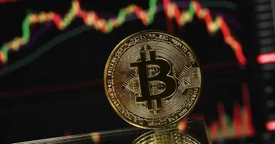 Bitcoin Falls Below $62K as US Jobs Data Fuels Rate Hike Concerns