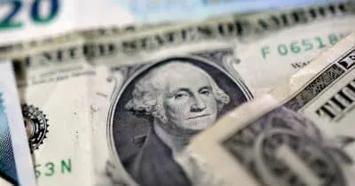 Dollar Weakens on Trump Iran Deal Signals, Lifting Risk Assets