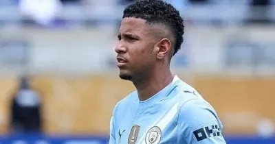 Football's Top Transfers Remain Outside Crypto Rails Despite Industry Sponsorship