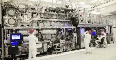 ASML Posts Record Q2 Sales on AI Chip Demand, Raises 2026 Outlook