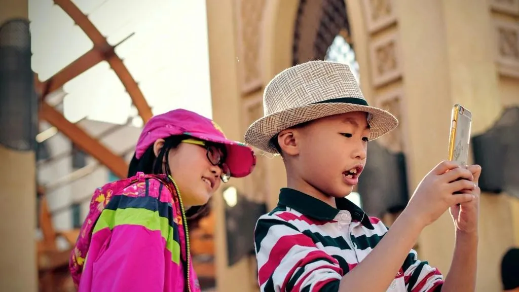 Crypto Executives Say Digital-Native Generations May Bypass Traditional Banking