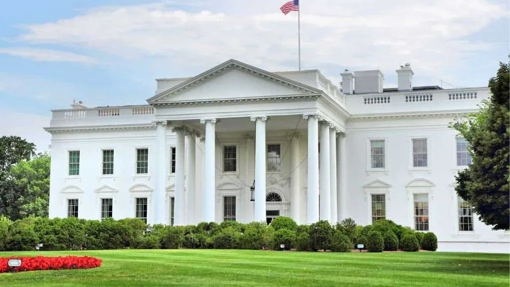 White House Teleprompter Operator in Kalshi Betting Case Leaves Government