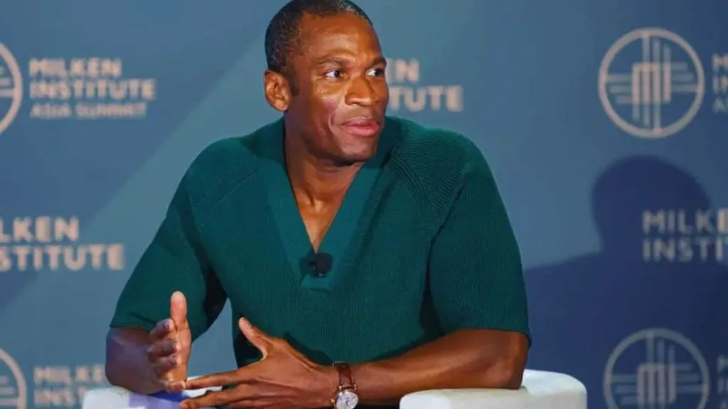 Arthur Hayes: AI Bust Could Trigger Liquidity Measures Favoring Bitcoin